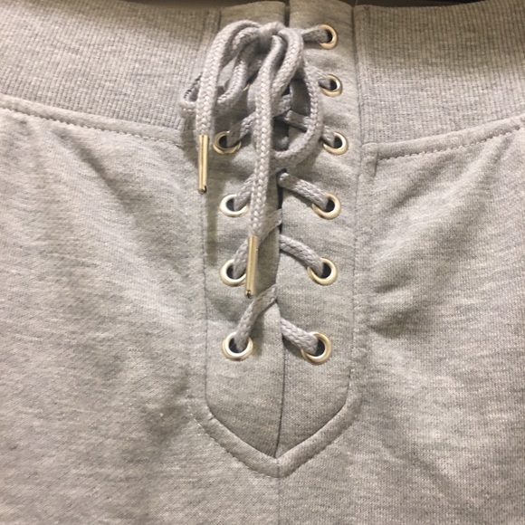 ♦️NWT♦️Plus Grey Lace Up Front Joggers - Picture 2 of 6